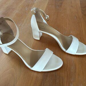 Naturalizer Vera sandal